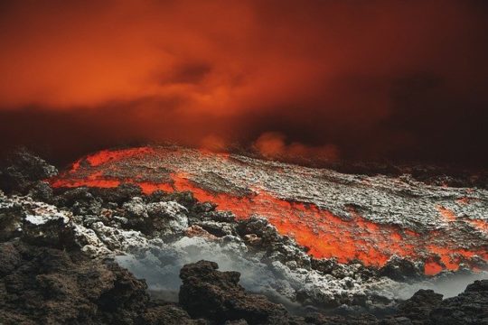 Μ eruption Lava